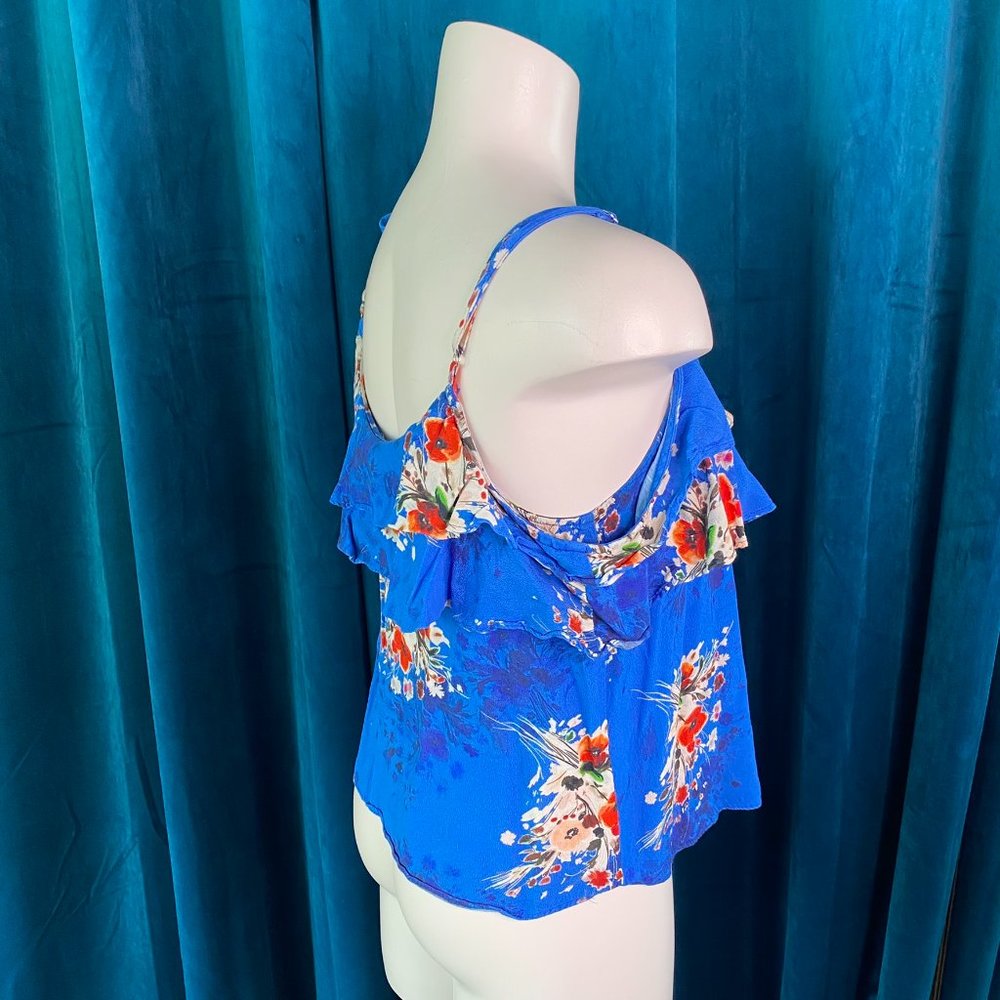 Willow & Clay Cold Shoulder Ruffle Floral Blouse - Picture 5 of 9